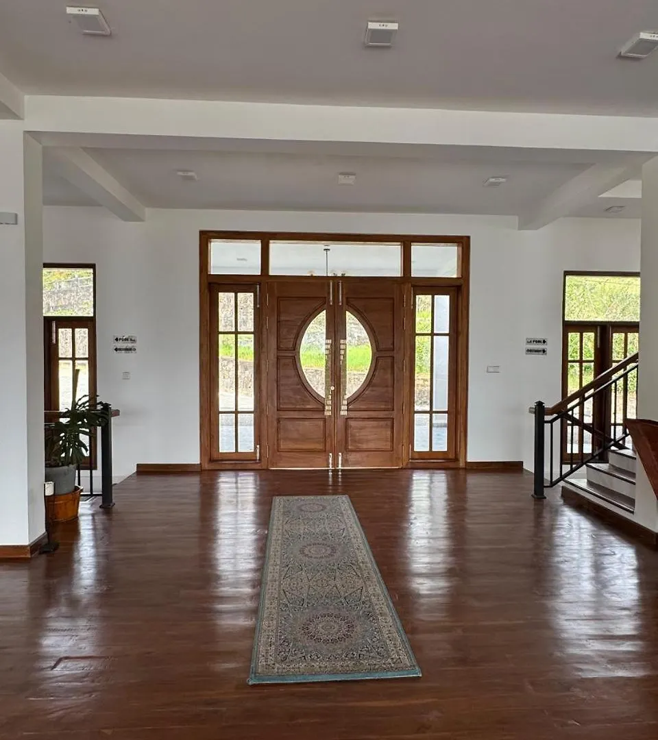 Resort Tea Hills Lake Hatton Sri Lanka