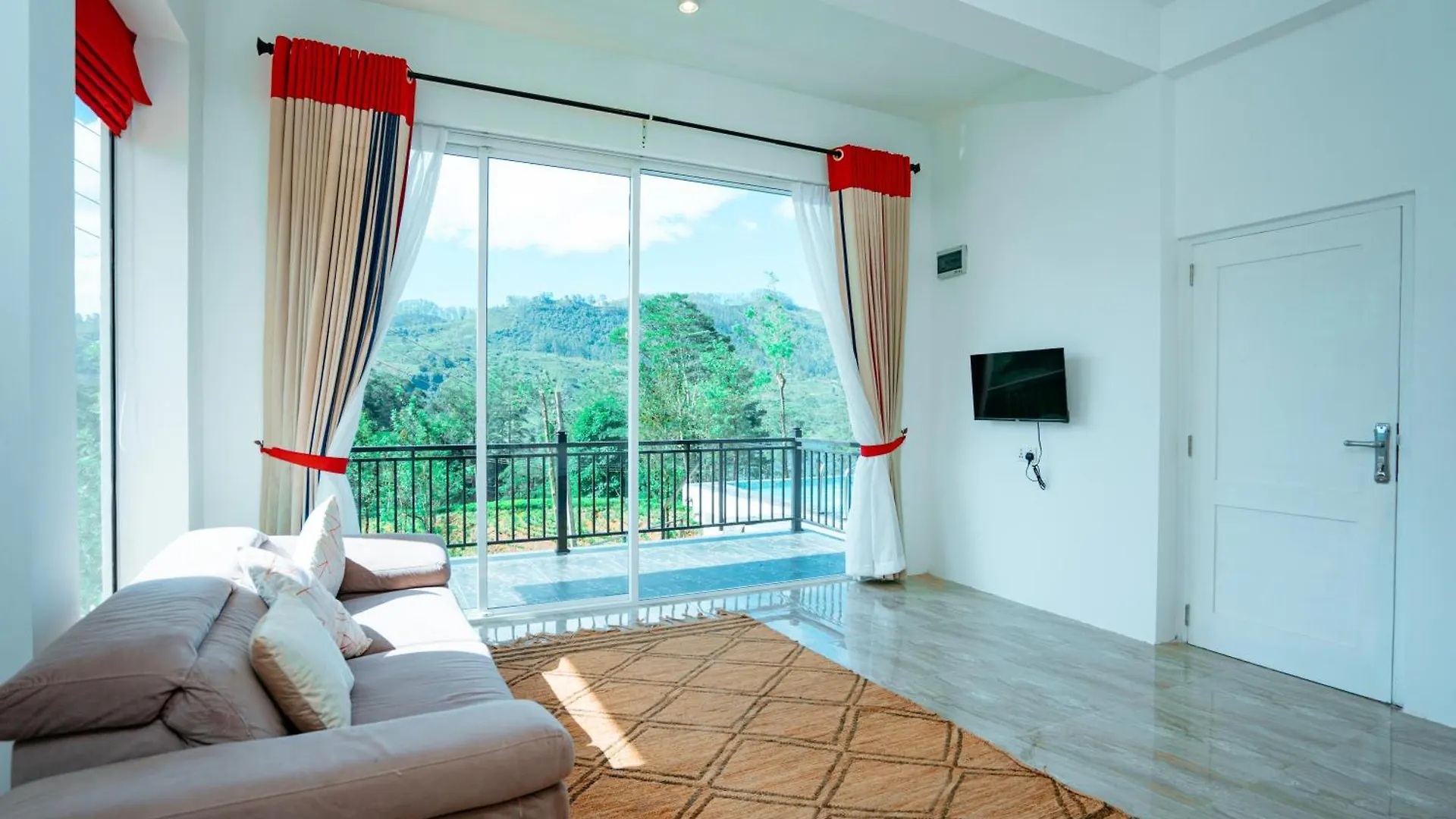 Resort Tea Hills Lake Hatton